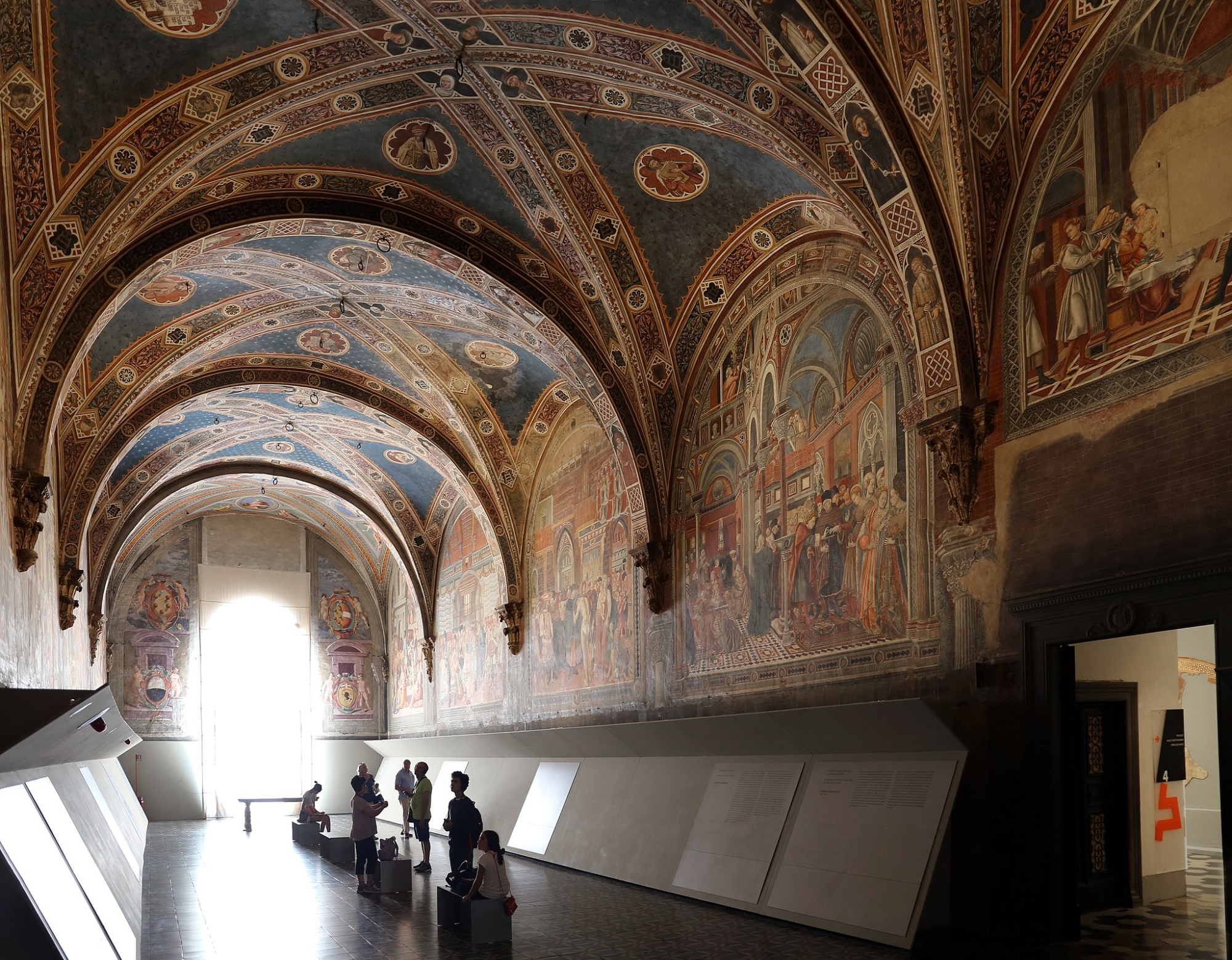 Pilgersaal in der Kirche Santa Maria della Scala in Siena