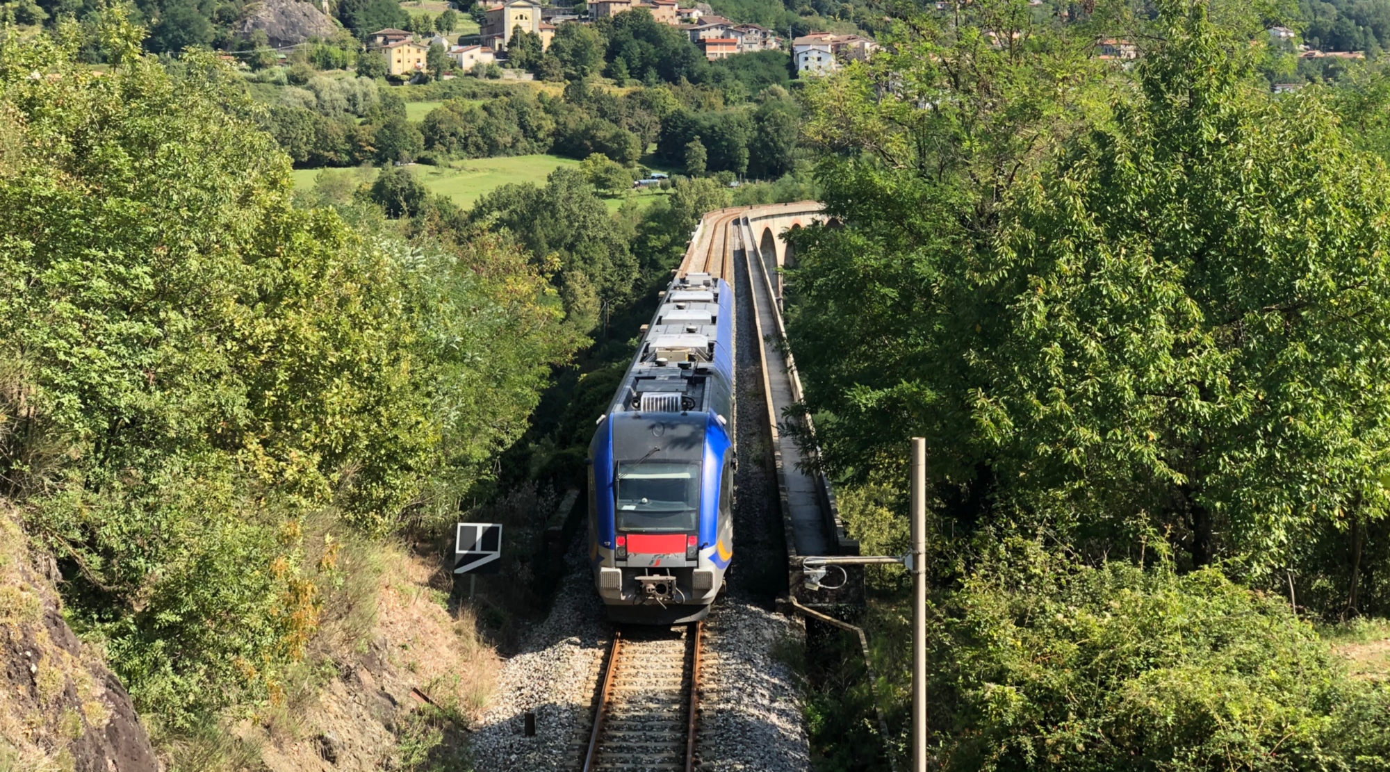 Garfagnana tour by train
