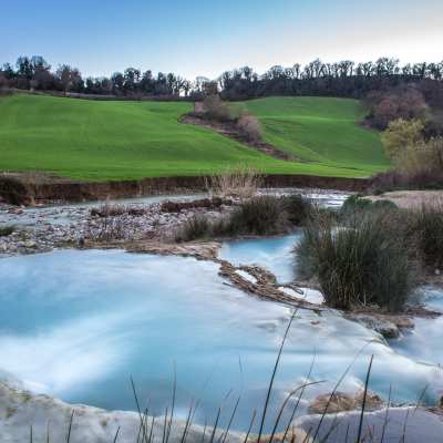 Le cascate del mulino a Saturnia Vista delle cascate del mulino a Saturnia