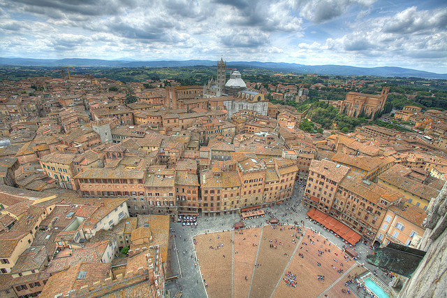 A glimpse of Siena from the top of Torre del Mangia
