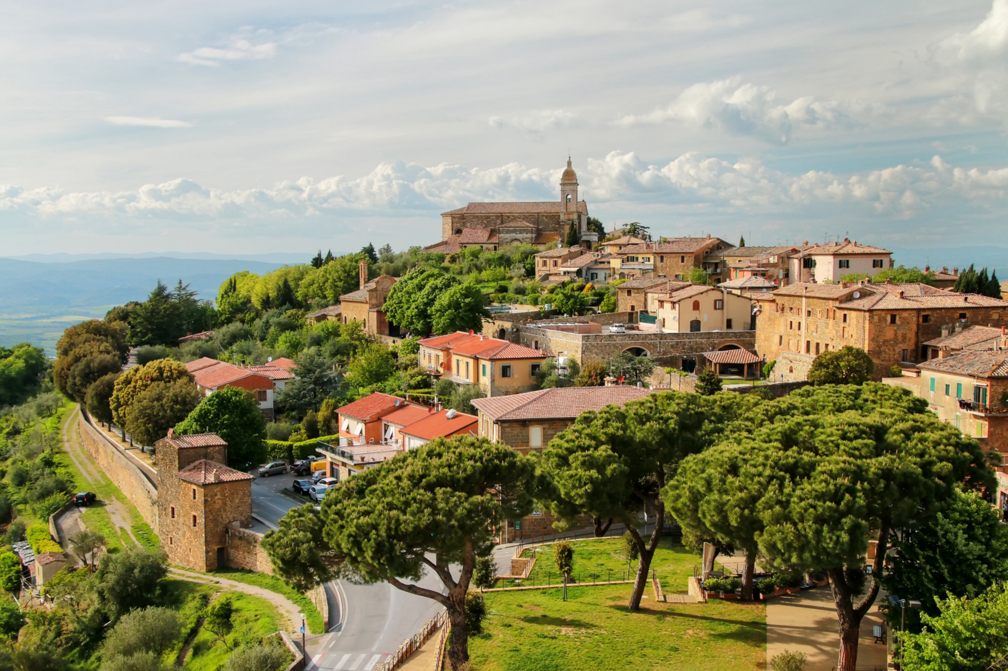 Vista de la ciudad de Montalcino desde la fortaleza