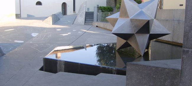 Detail of a sculpture in Piazza dei Guidi