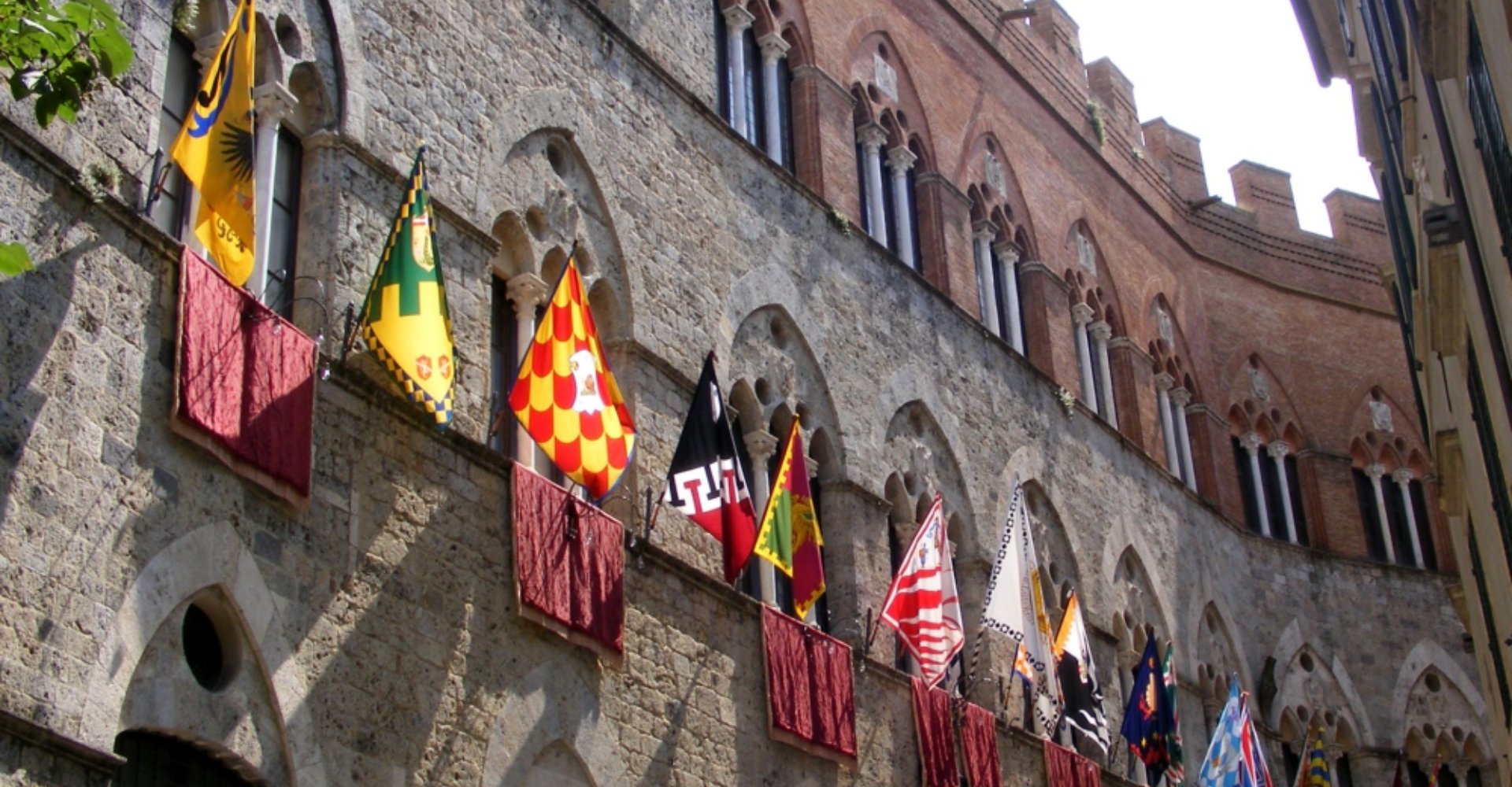 Palazzo Chigi-Saracini, Siena