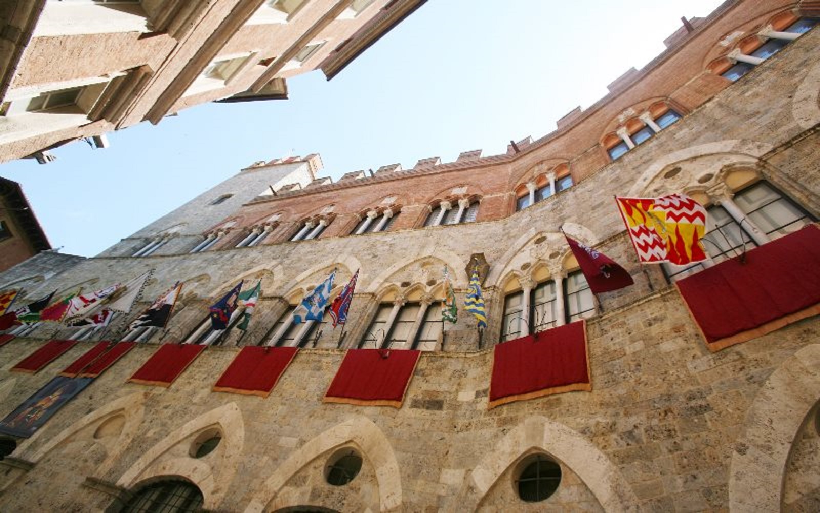 Tour de Siena para descubrir el Palio