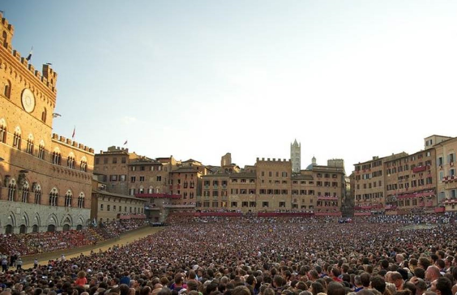 Tour de Siena para descubrir el Palio