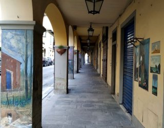 Dicomano, arcades of via Dante Alighieri