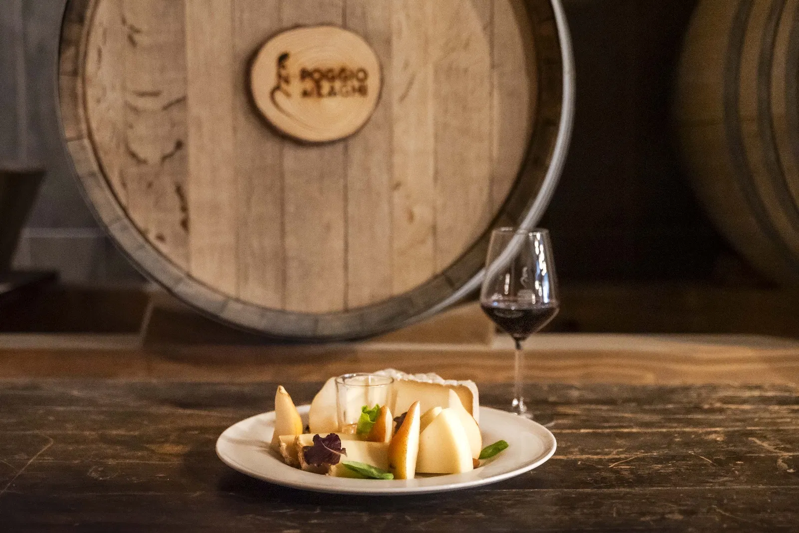 Degustazione di vini toscani e formaggi locali