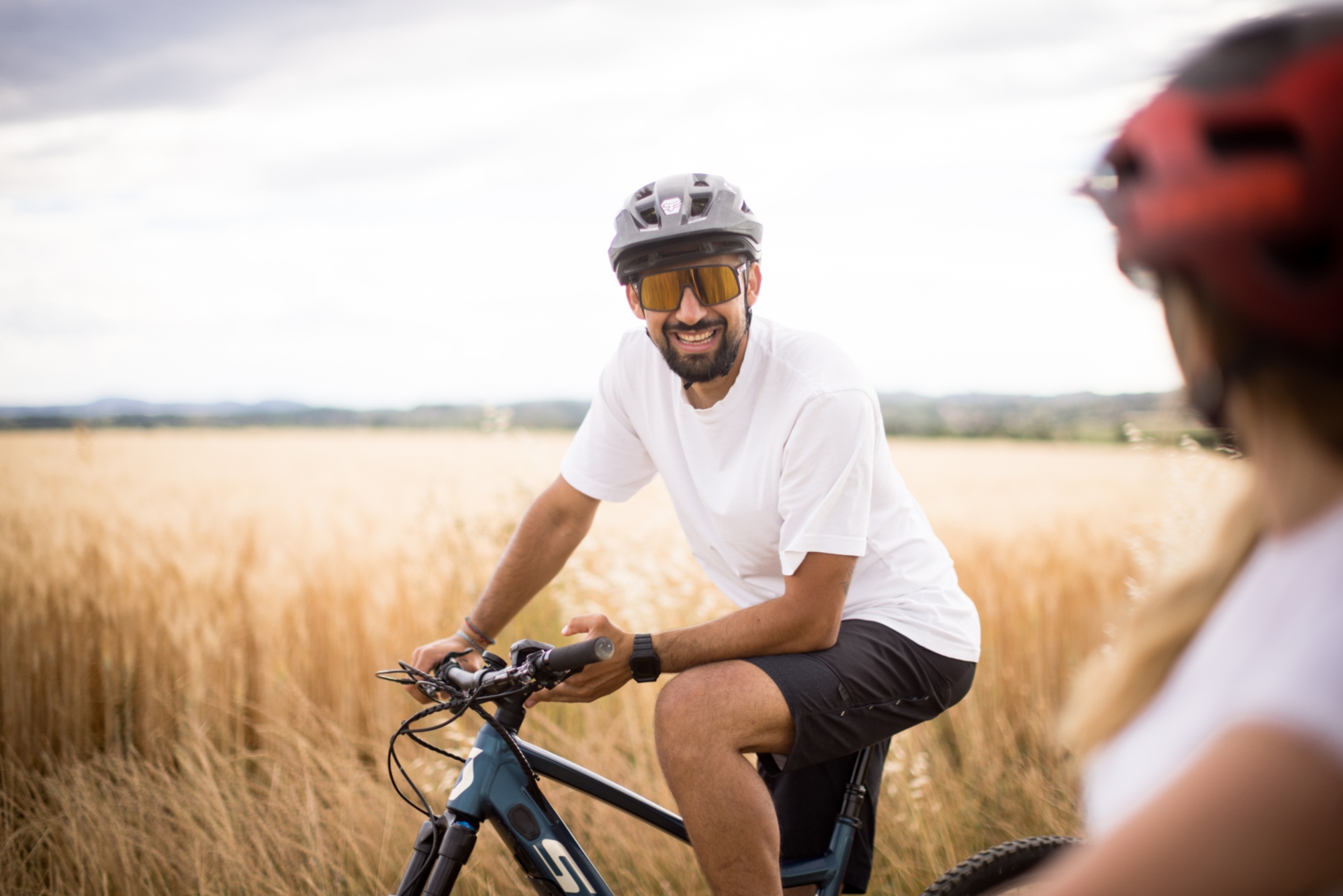 Panoramic tour by eBike along paths rich in history on the hills of Valdichiana