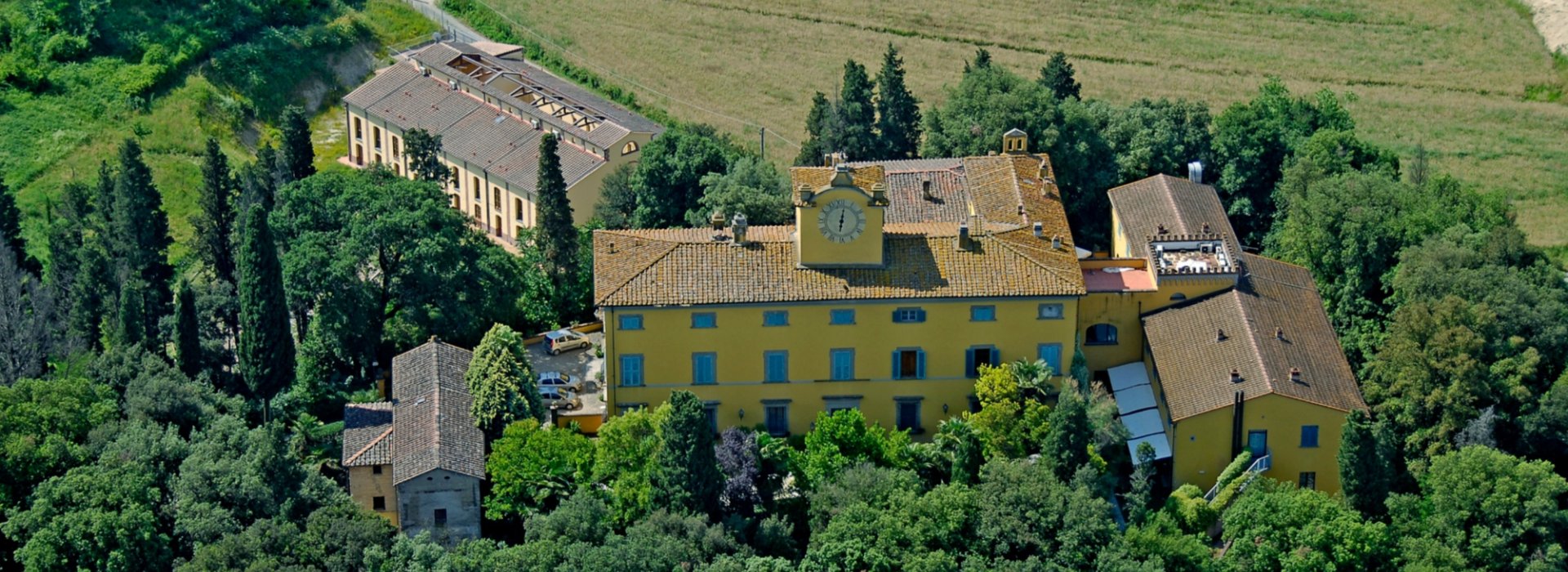 Villa Sonnino a San Miniato vista dall'alto Villa Sonnino a San Miniato vista dall'alto