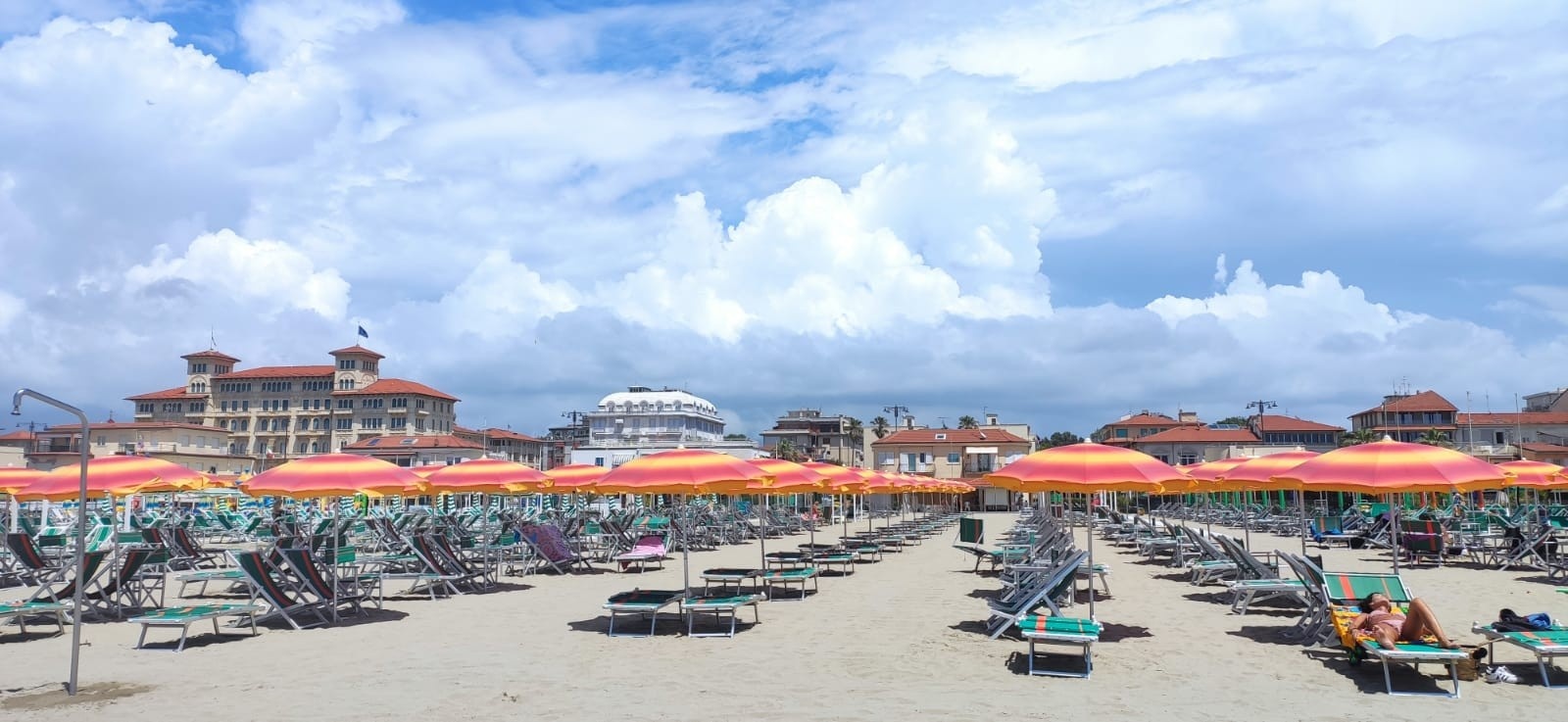 Bagno Maurizio a Viareggio