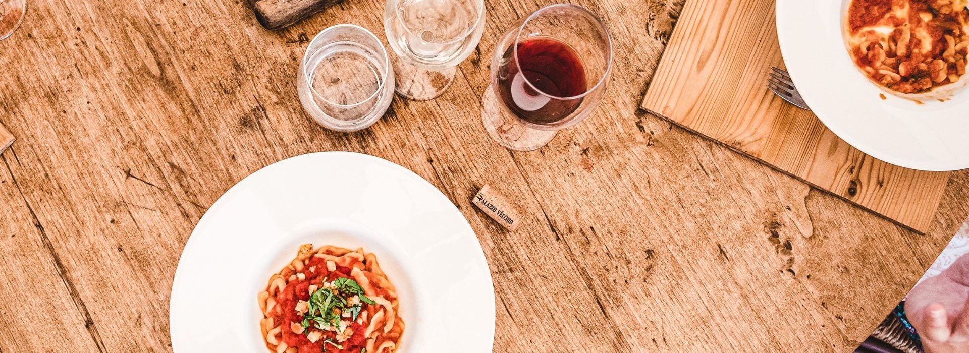 Visita e pranzo in una azienda vitivinicola produttrice di Vino Nobile di Montepulciano