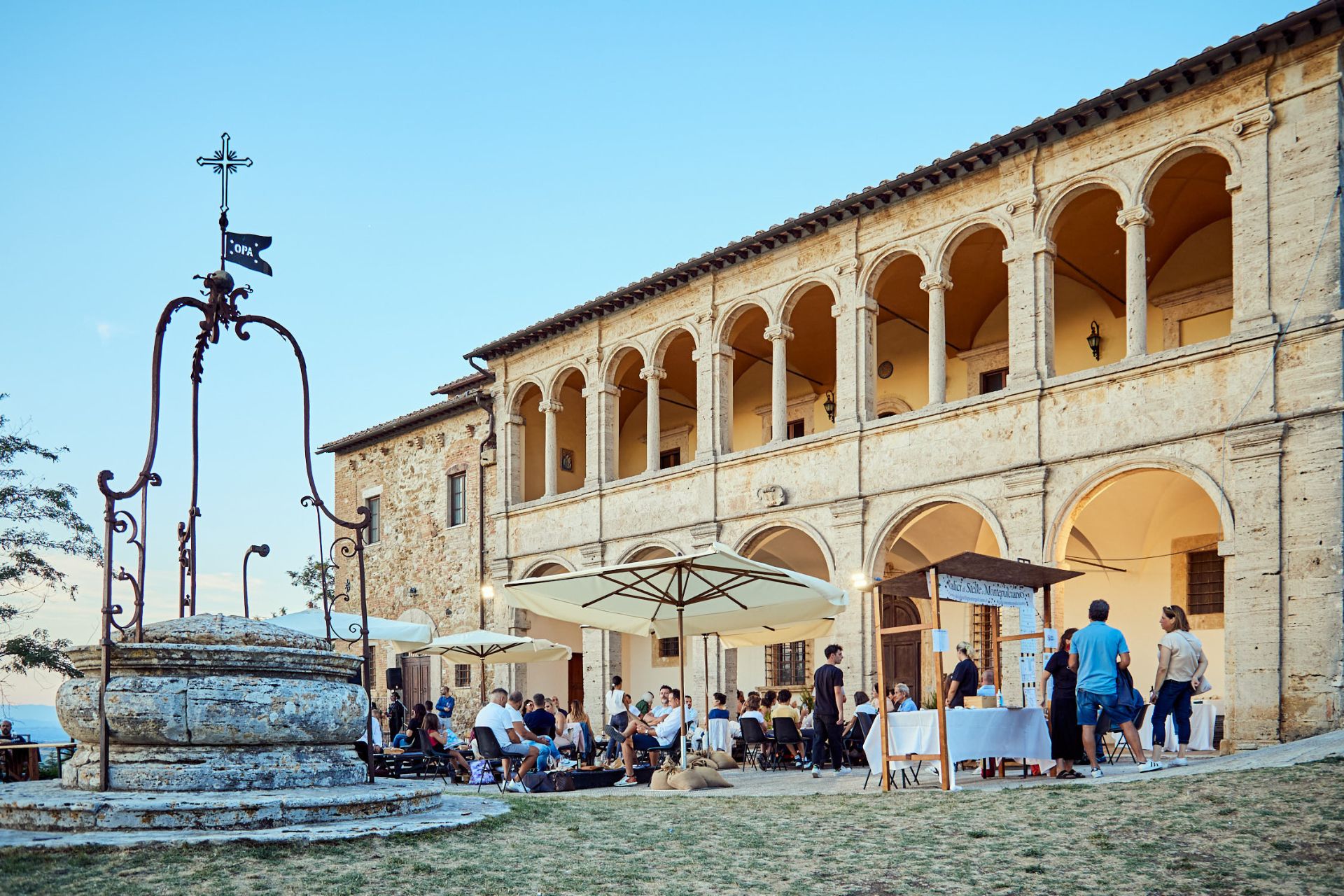 Calici di Stelle a Montepulciano, degustazione a San Biagio