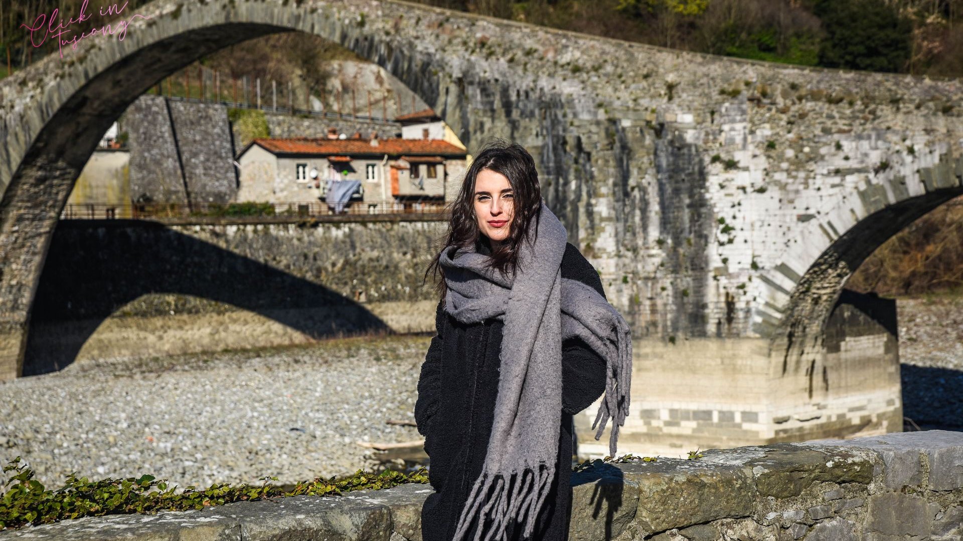 Car tour to visit the Garfagnana and immortalize the memories with a professional photoshoot