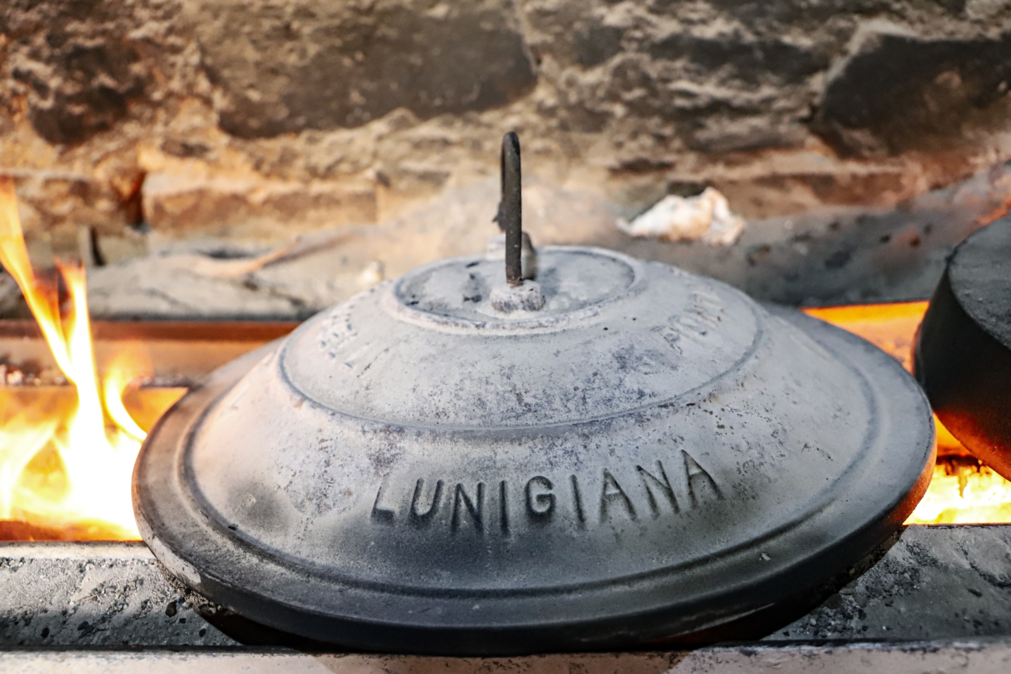 Old flavours and traditions: Testo della Lunigiana