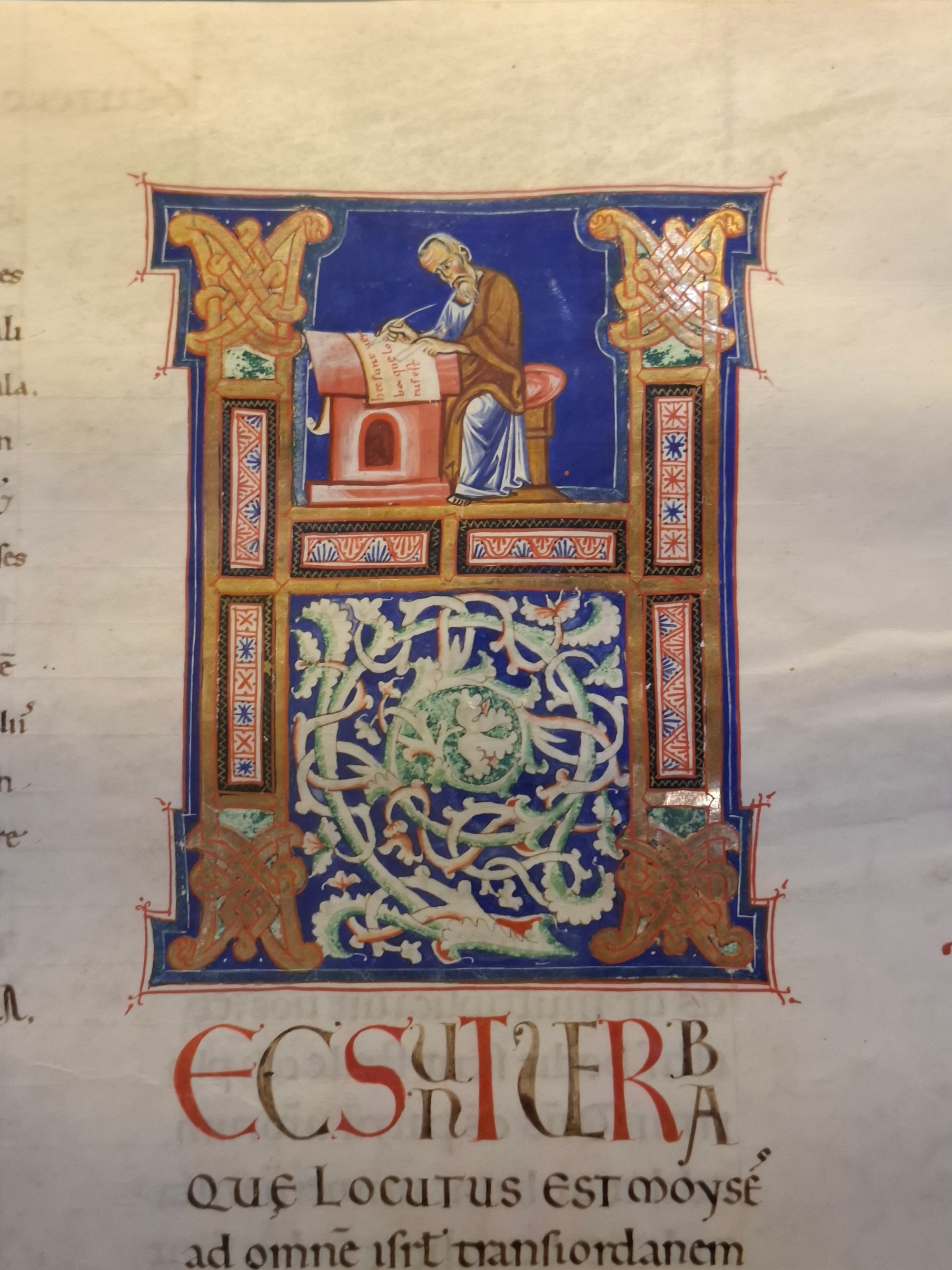 Lettere dorate per Babbo Natale: miniature in Certosa