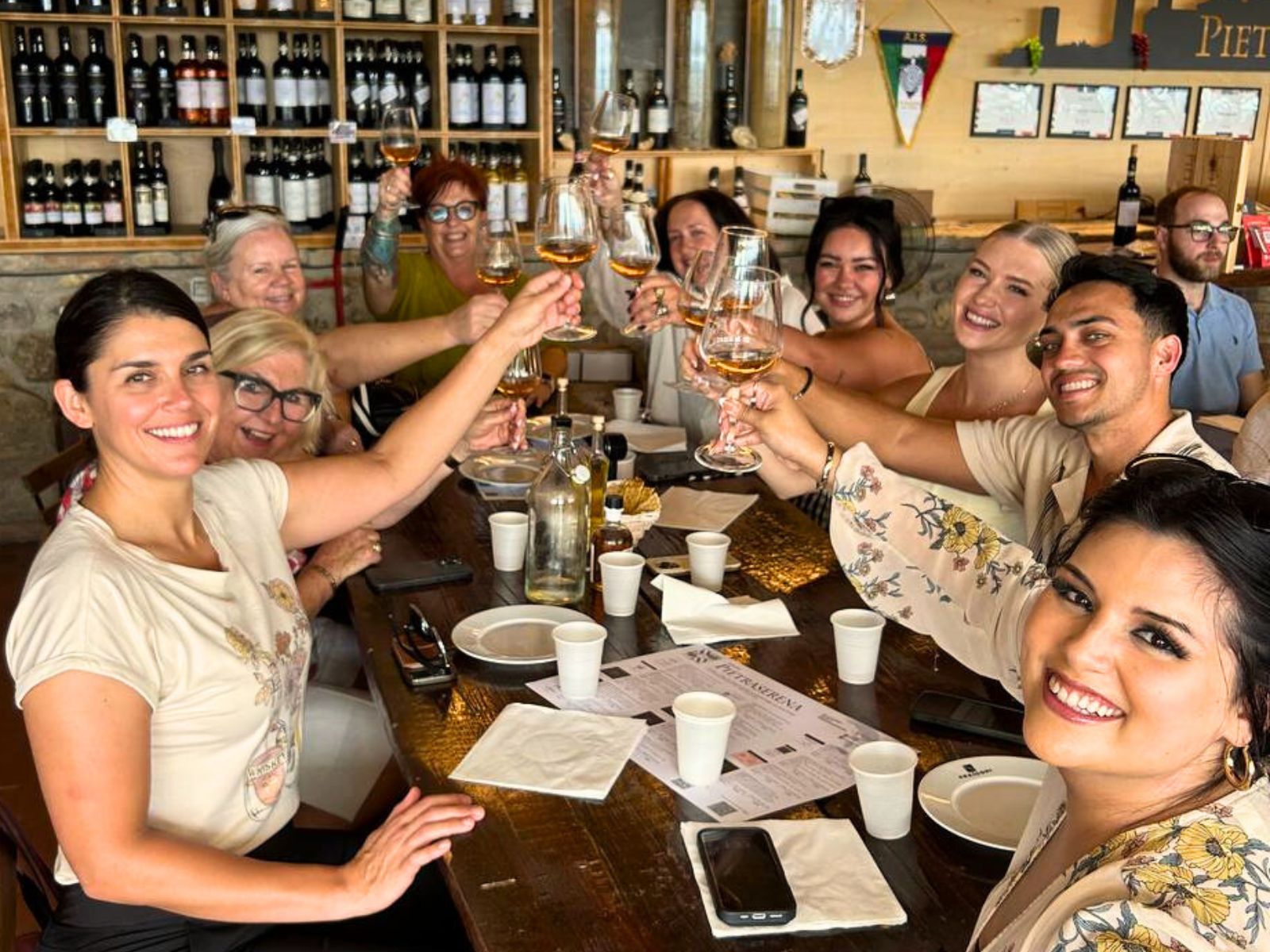 Degustazione di Vernaccia di San Gimignano