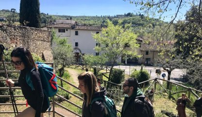 Artistic and naturalistic tour in the beautiful setting of Montalbano and the Medici countryside