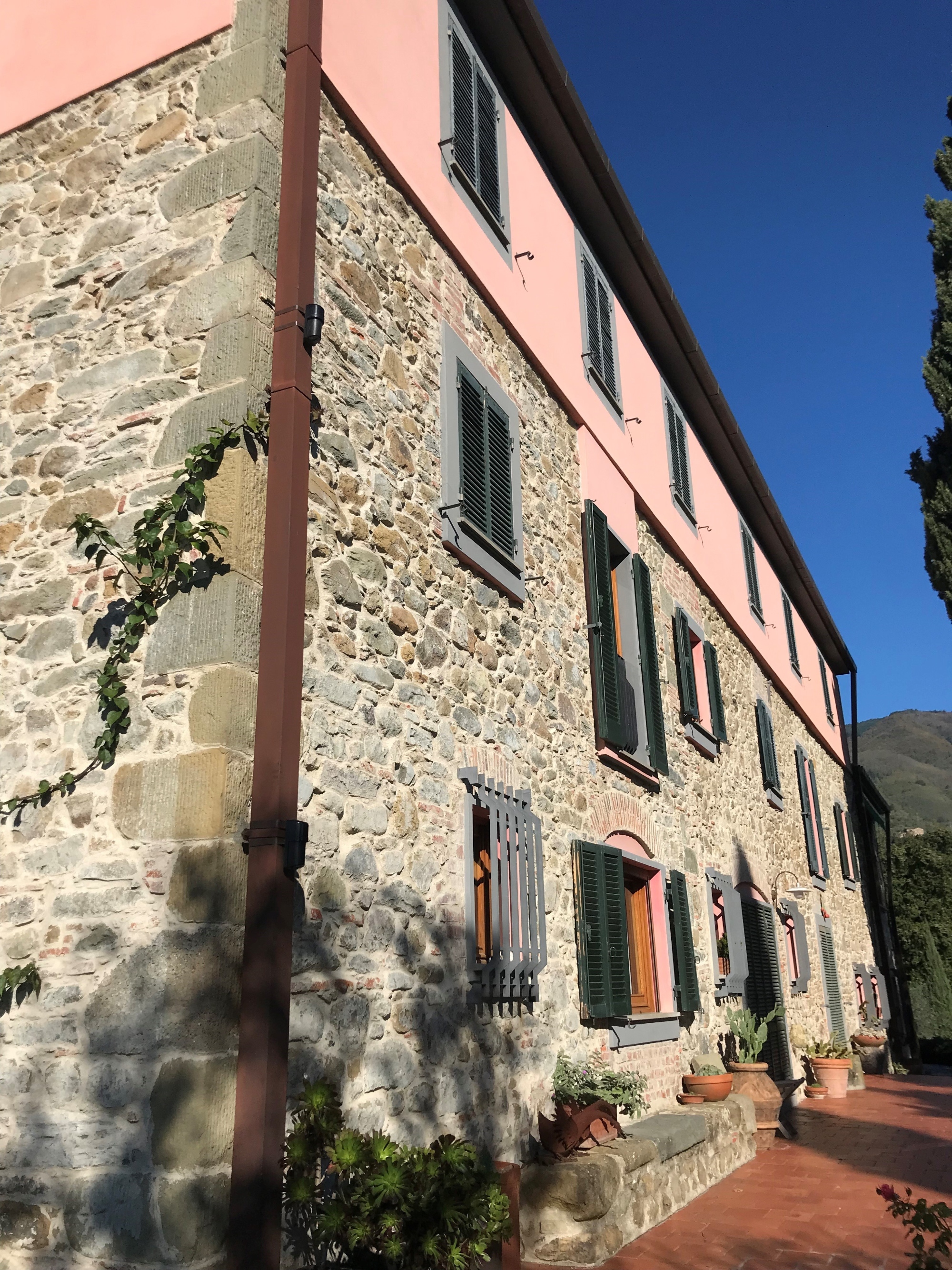 Discovering nature in the hills of Lucca
