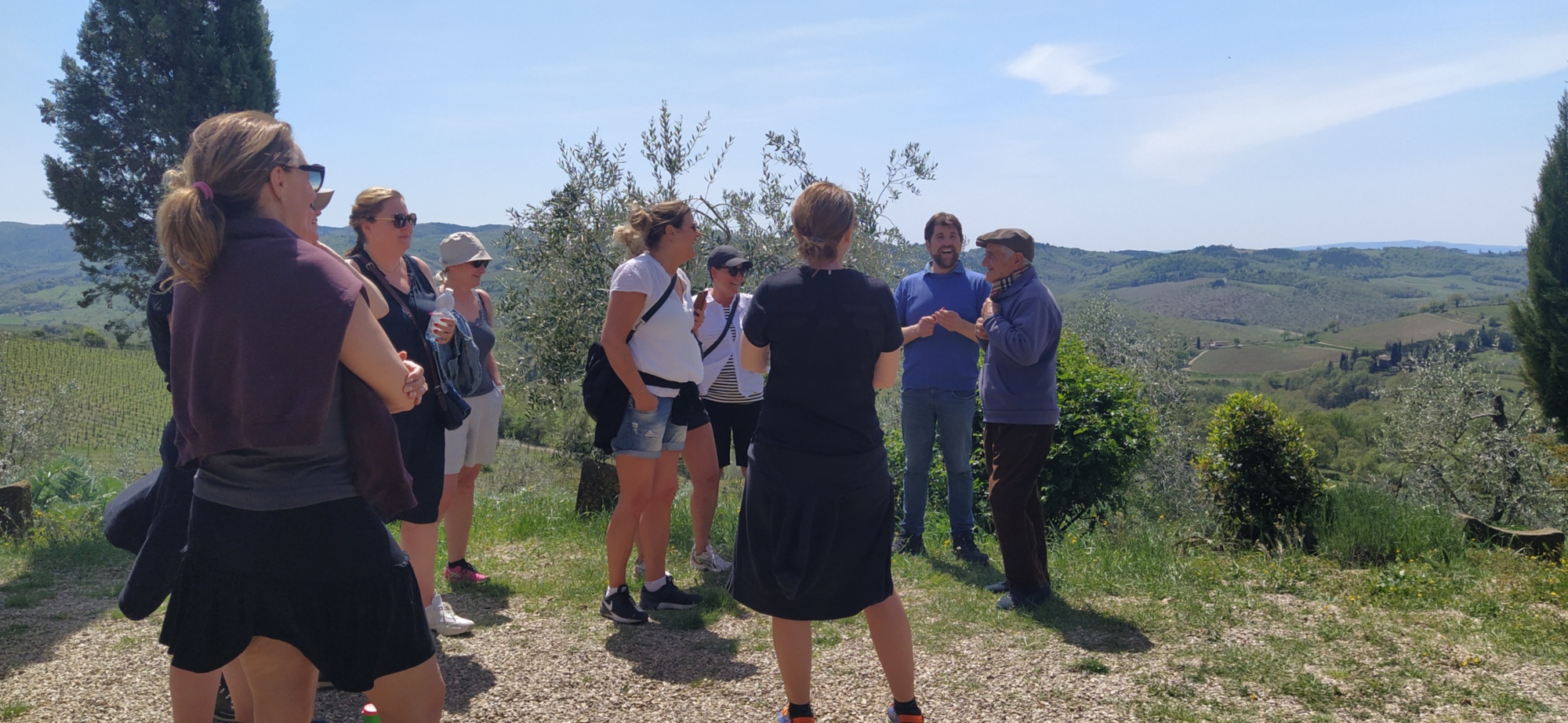 Una passeggiata con degustazione di vino alla scoperta del territorio del Chianti Classico