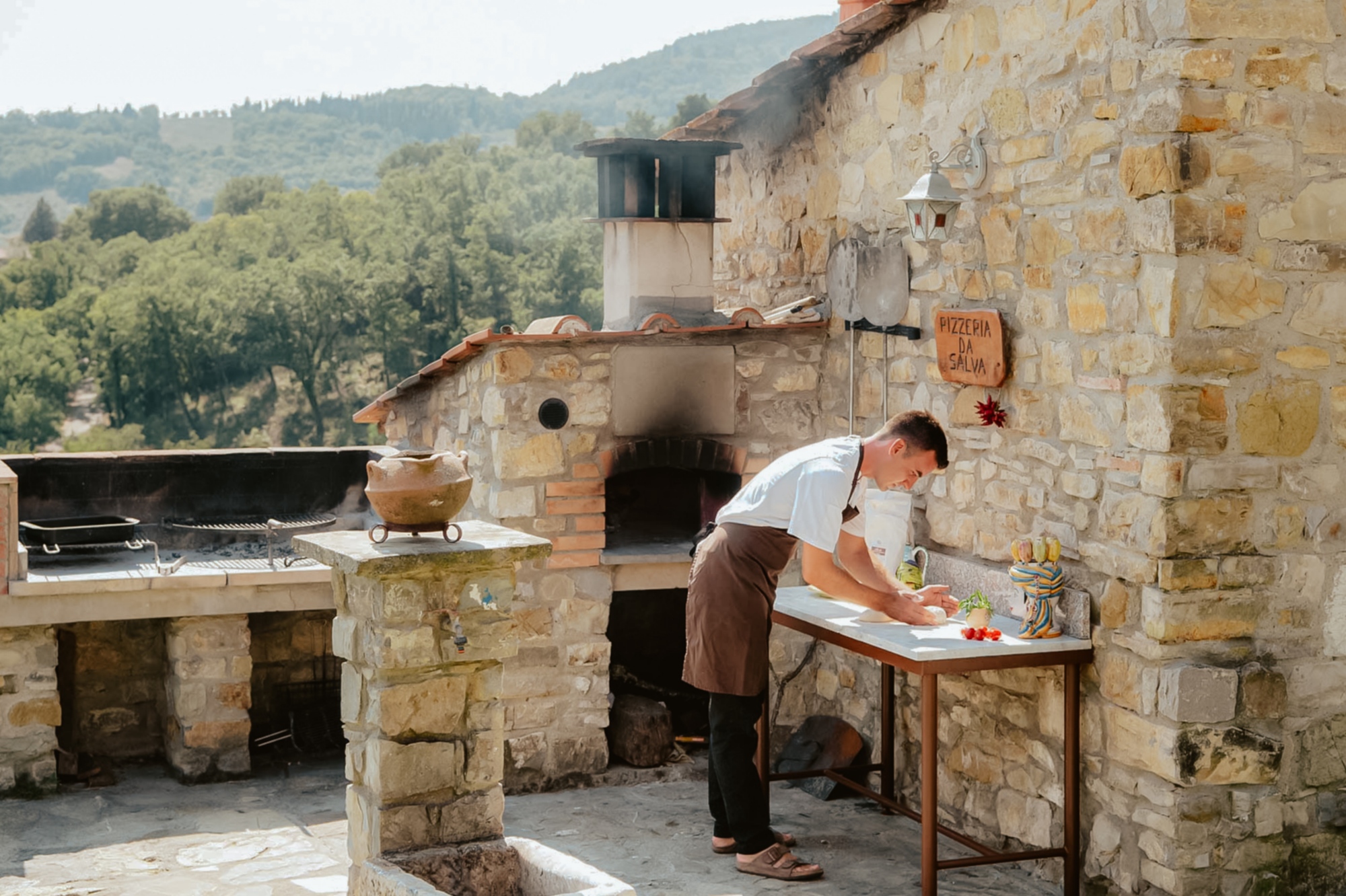 Trekking and cooking class to discover the secrets of making a perfect pizza on Chianti hills