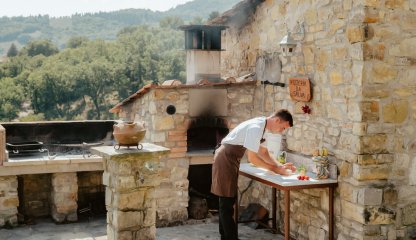 Trekking and cooking class to discover the secrets of making a perfect pizza on Chianti hills