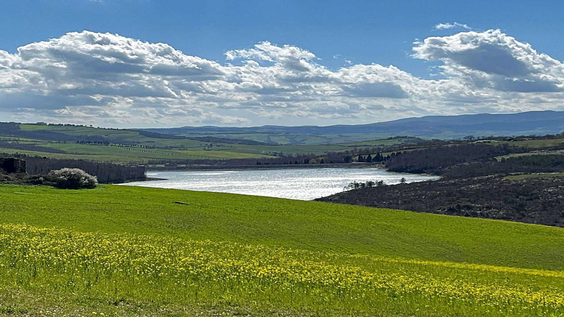 San Casciano dei Bagni, escursionismo e terme: un'avventura tra natura, storia antica e relax