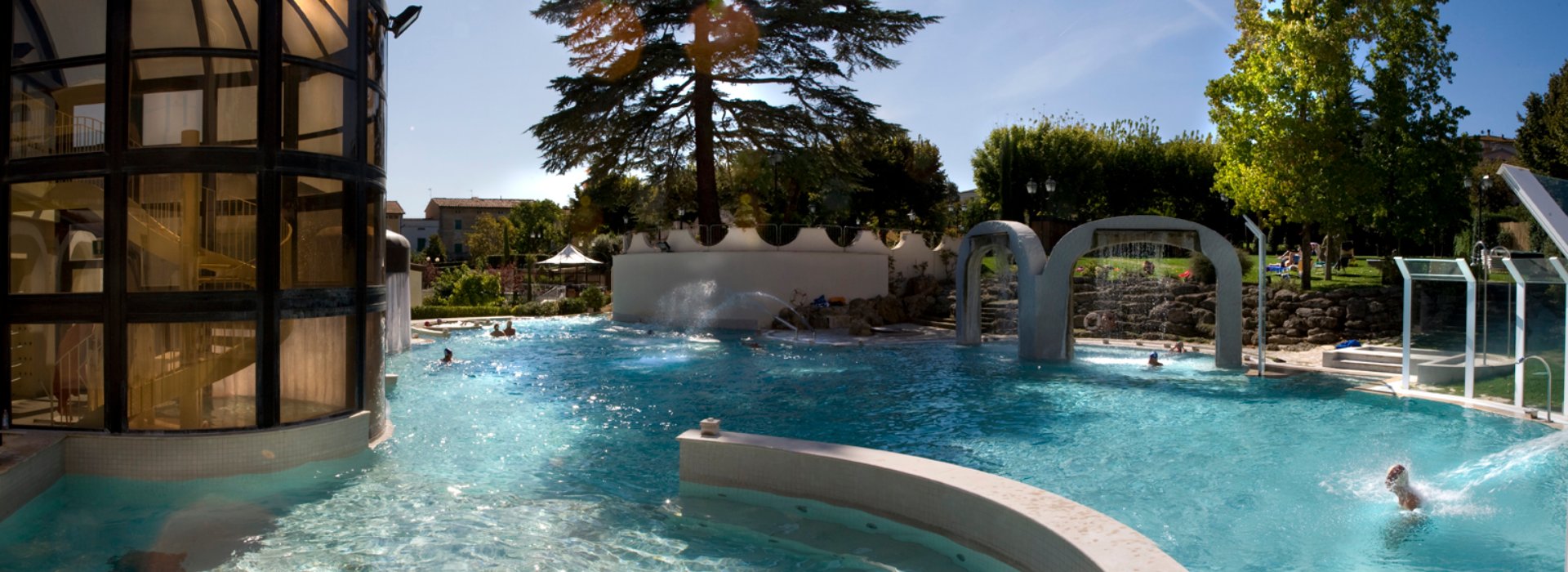 Relax alle piscine termali di Casciana Terme Relax alle piscine termali di Casciana Terme