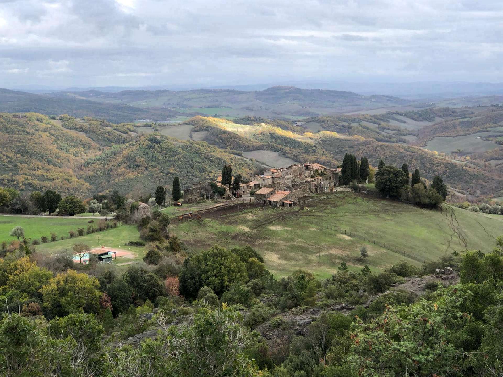 Trekking alla scoperta dei tesori della valle del Pavone