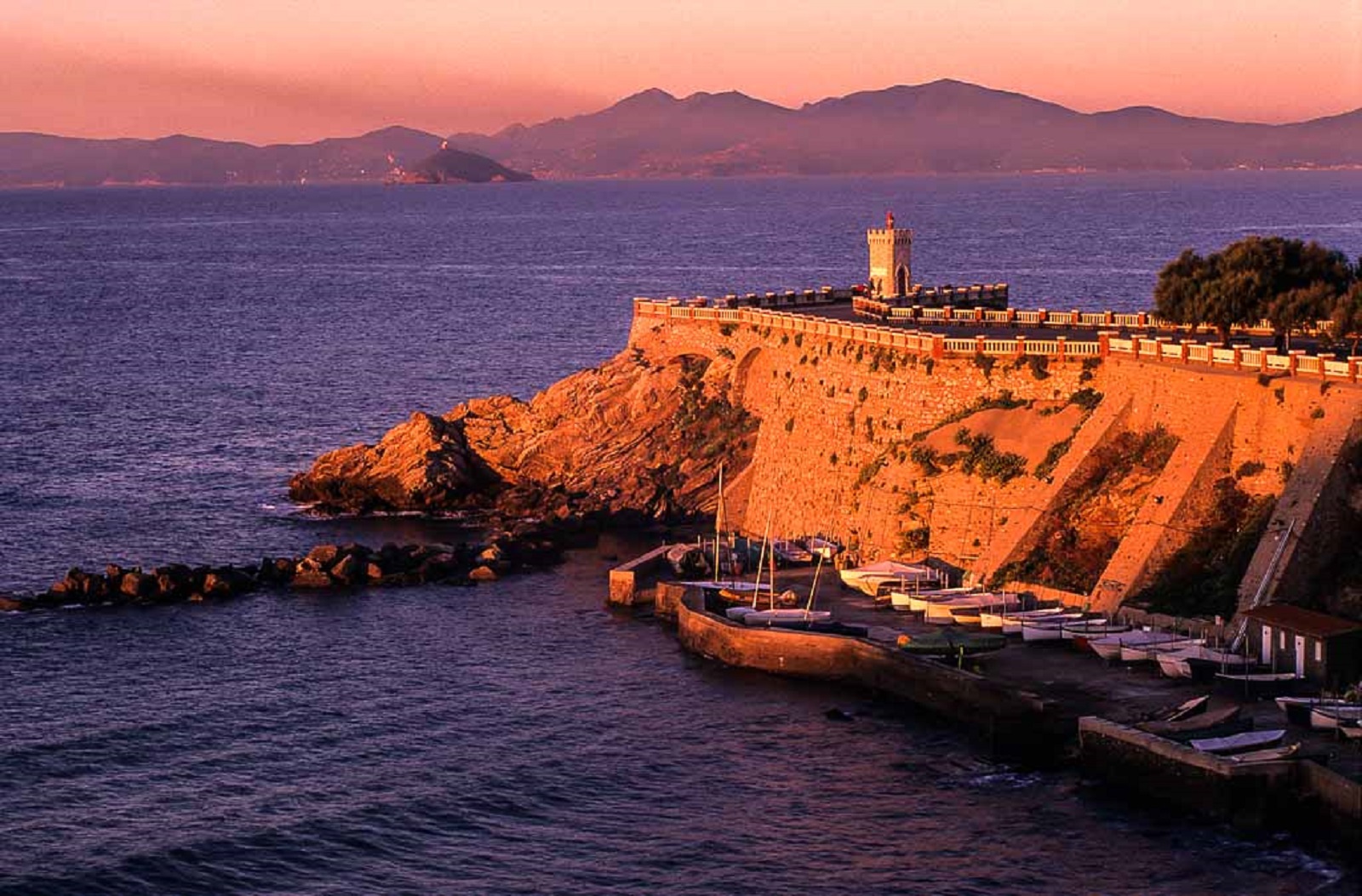 Tramonto a Piombino