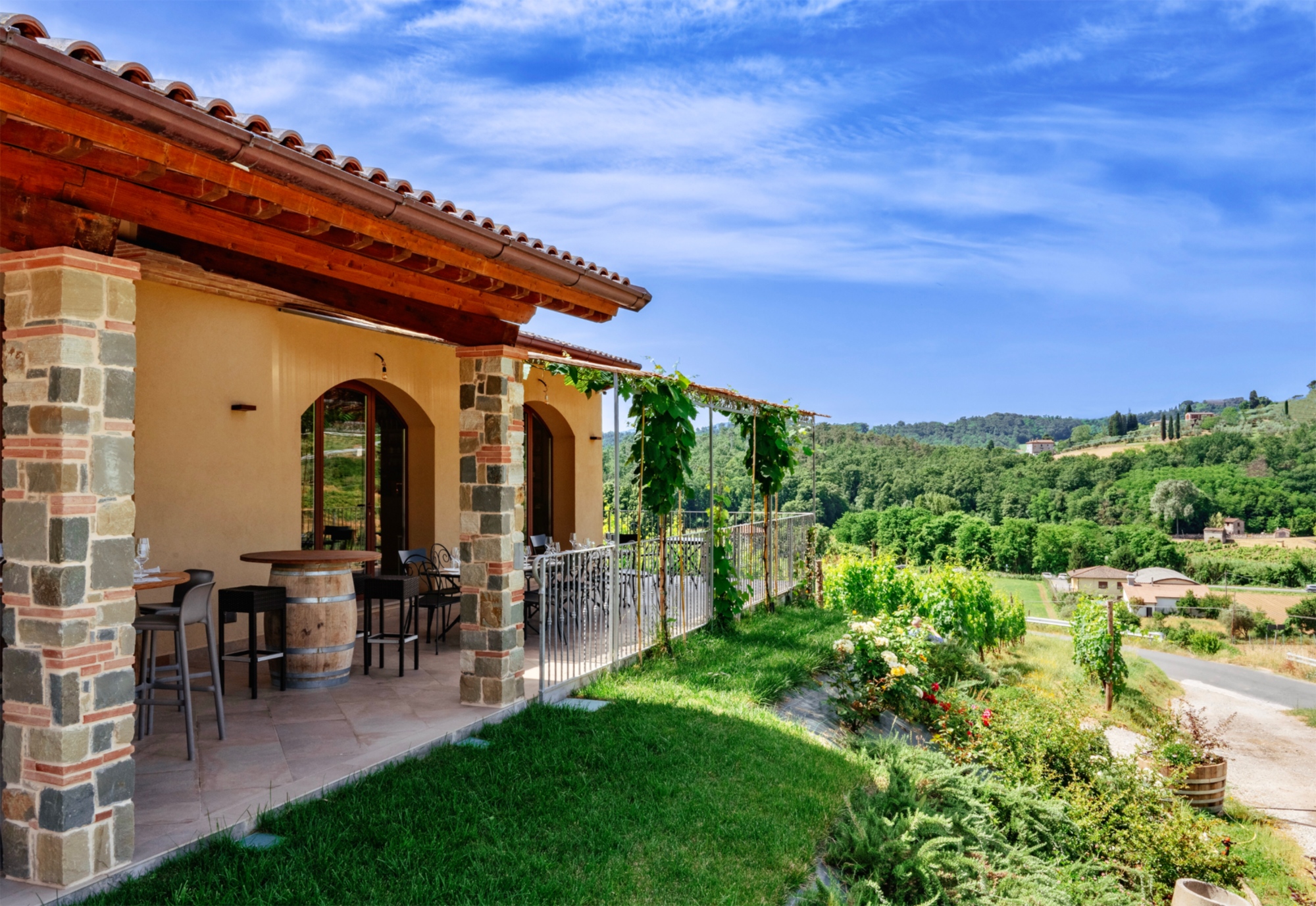 Esperienza gastronomica in cantina sulle colline di Lucca