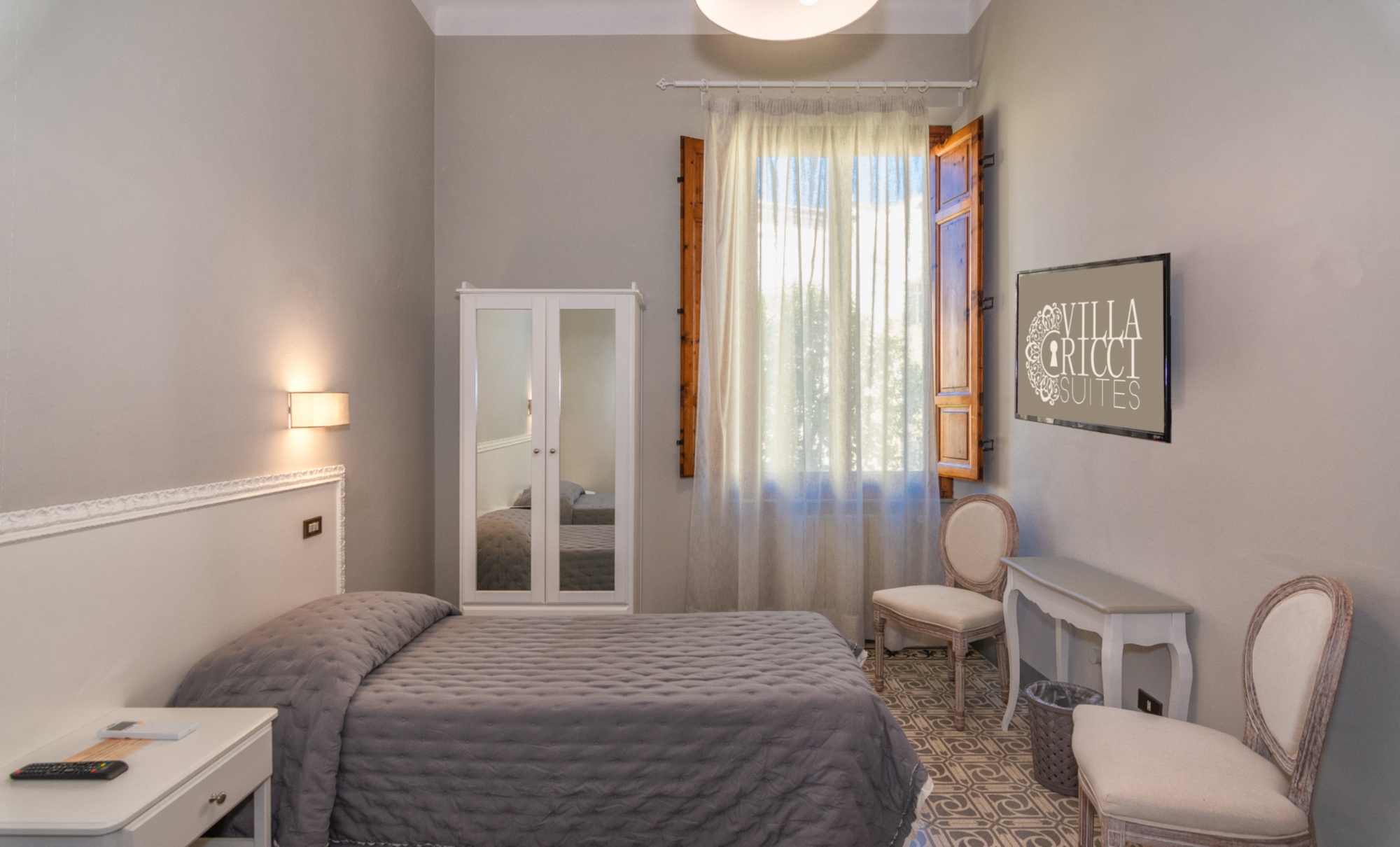 Two nights with family, a stone’s throw from the walls of Lucca