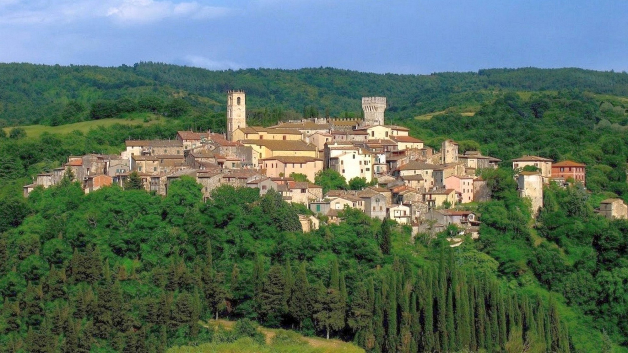 San Casciano dei Bagni, Trekking and Spa