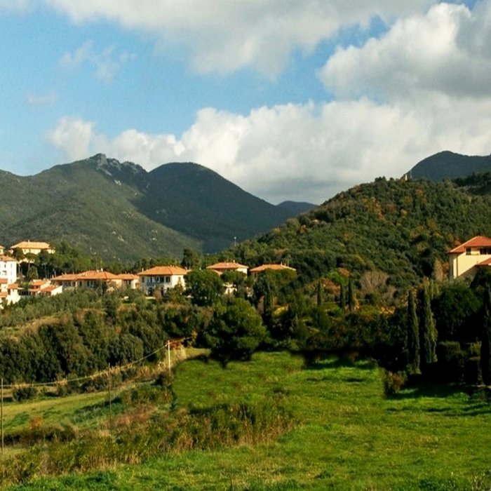 10 km trekking between San Carlo, Monte Romitorio and Coronato on the Etruscan Coast