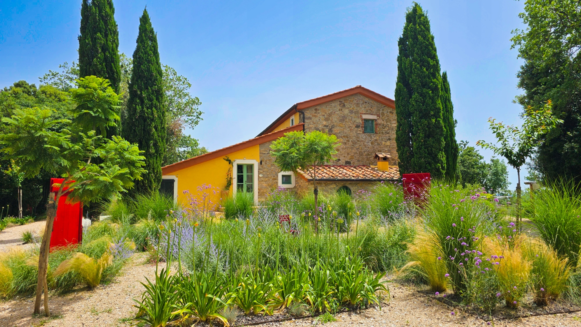The main building of Podere La Gualda Vecchia
