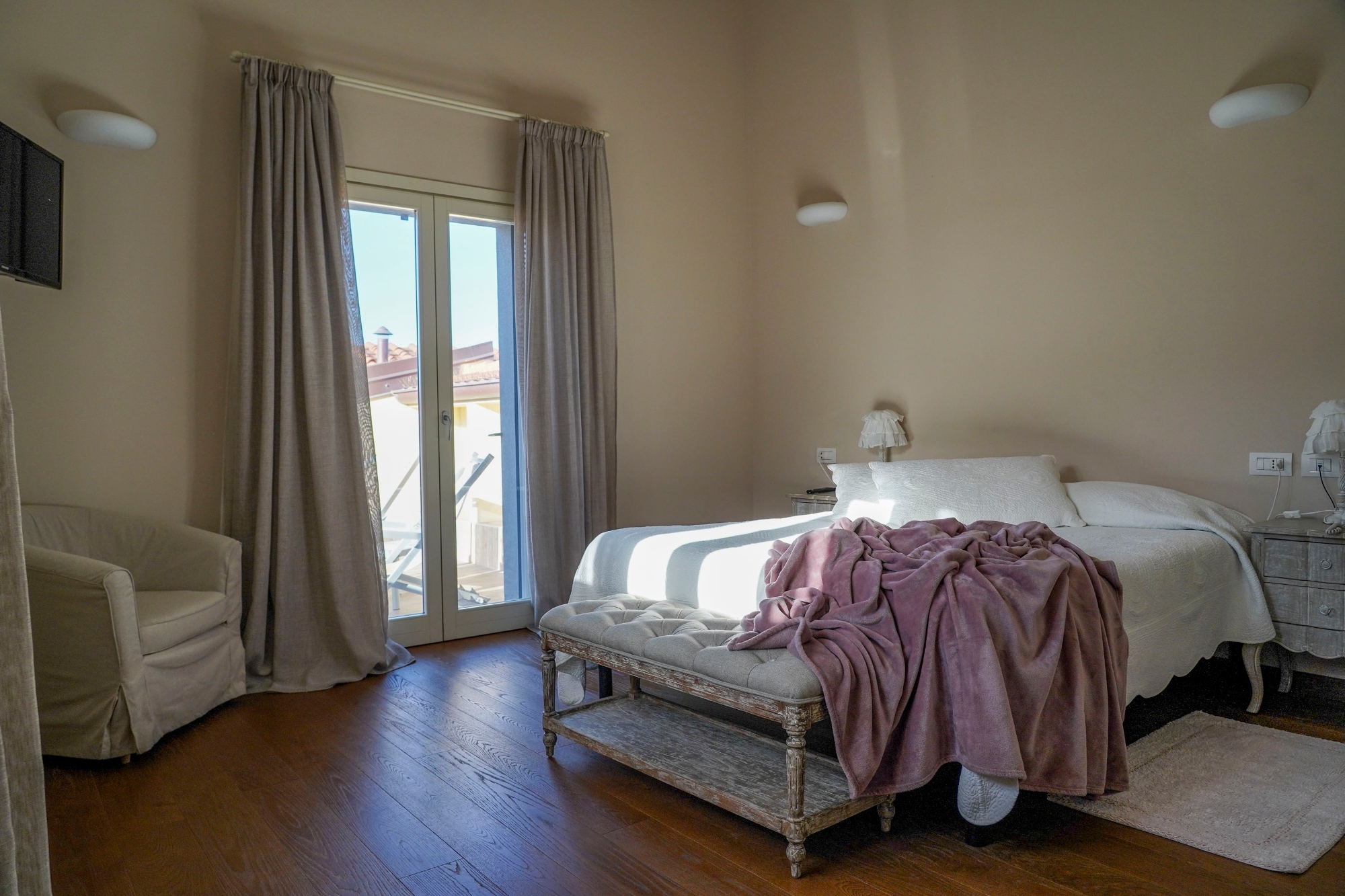 suite con idromassaggio sui tetti di livorno