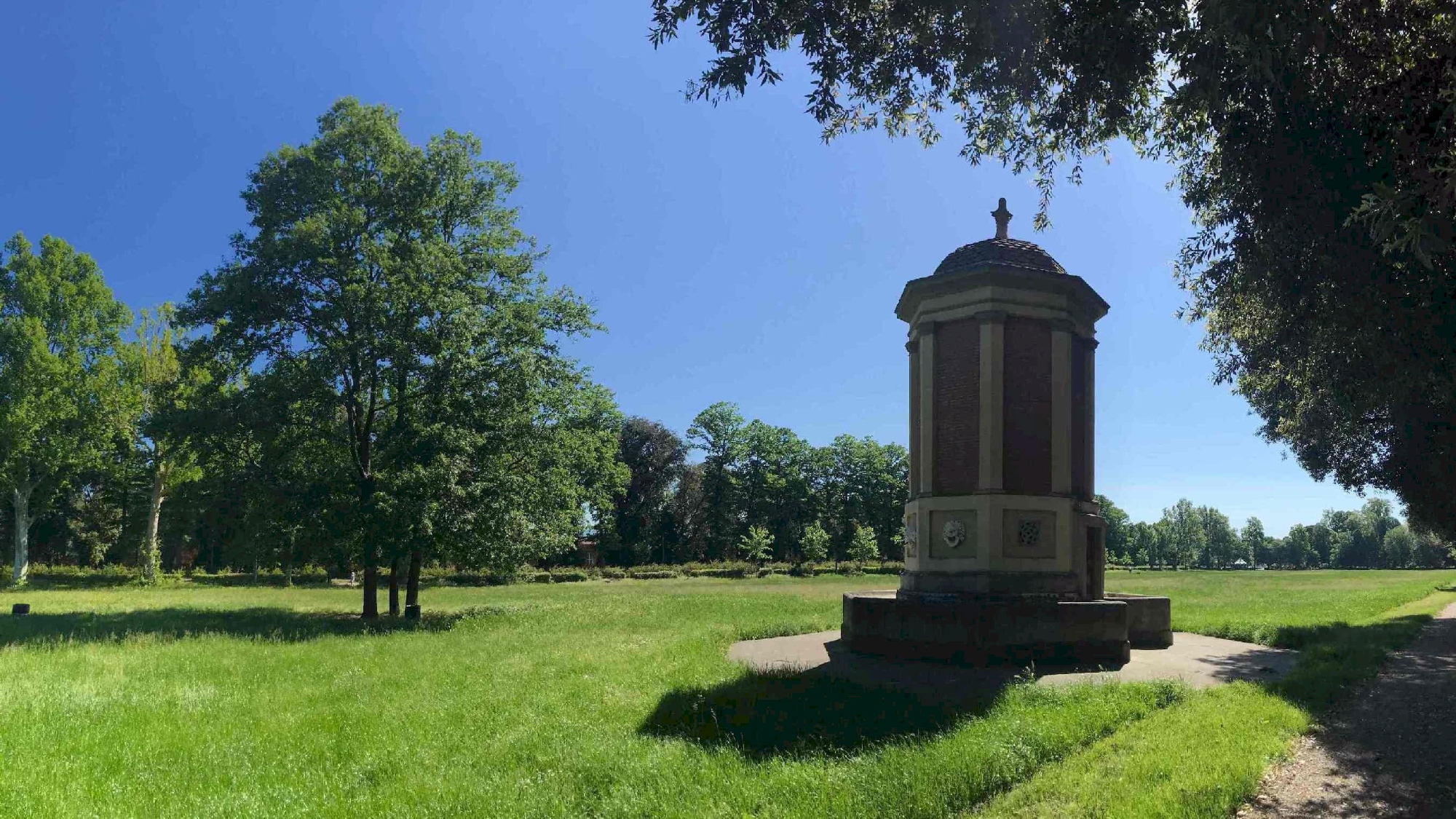 Percorso ad anello di 9 km per conoscere il Parco delle Cascine