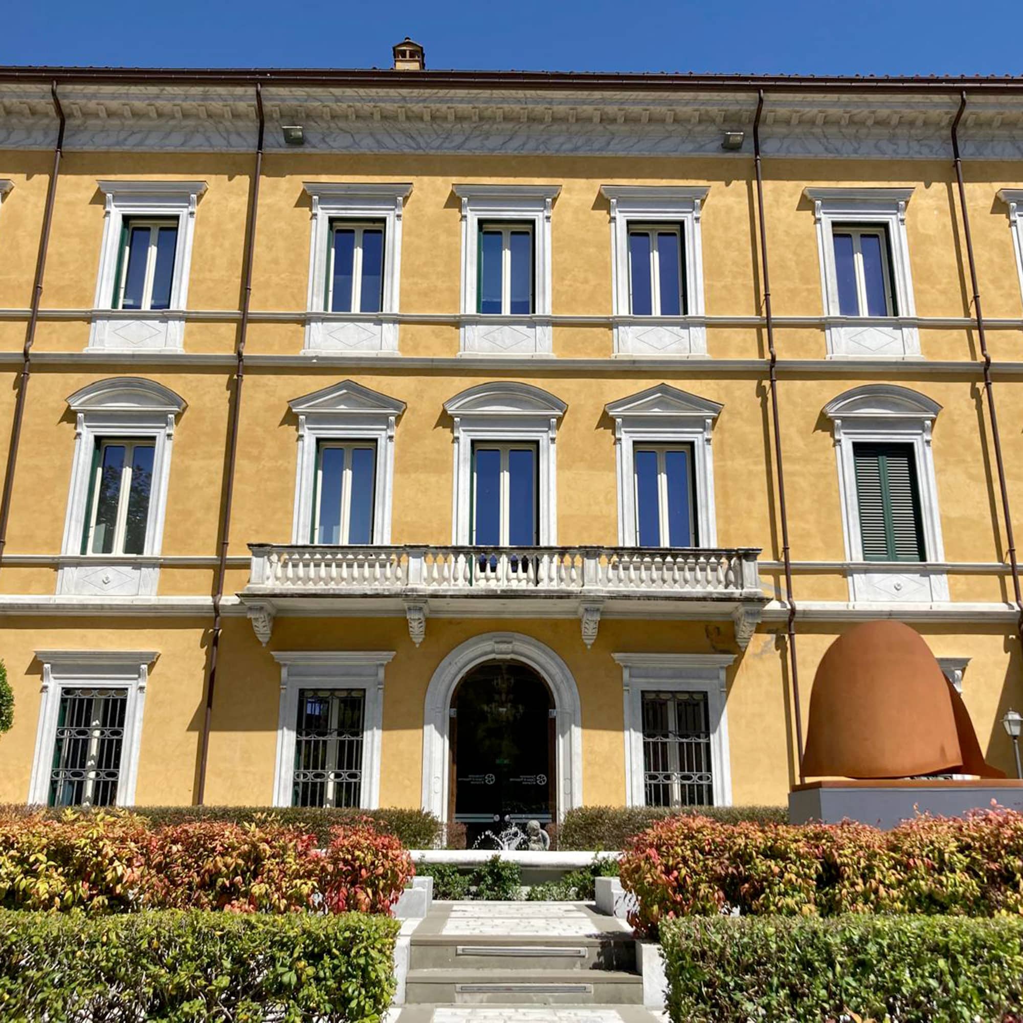 Facciata di Palazzo Binelli a Carrara