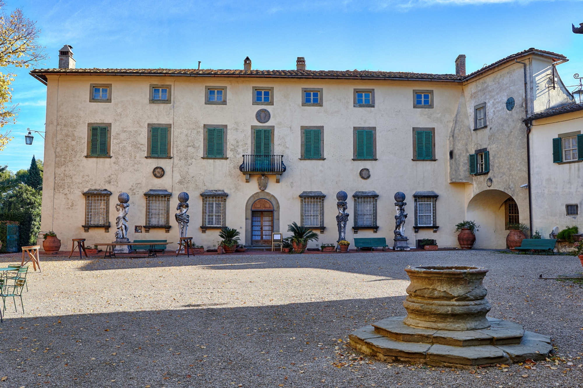 Capezzana housefarm