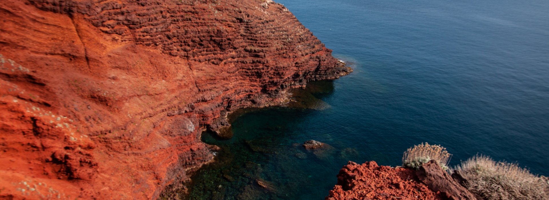 Trekking all'isola di Capraia nell'arcipelago toscano