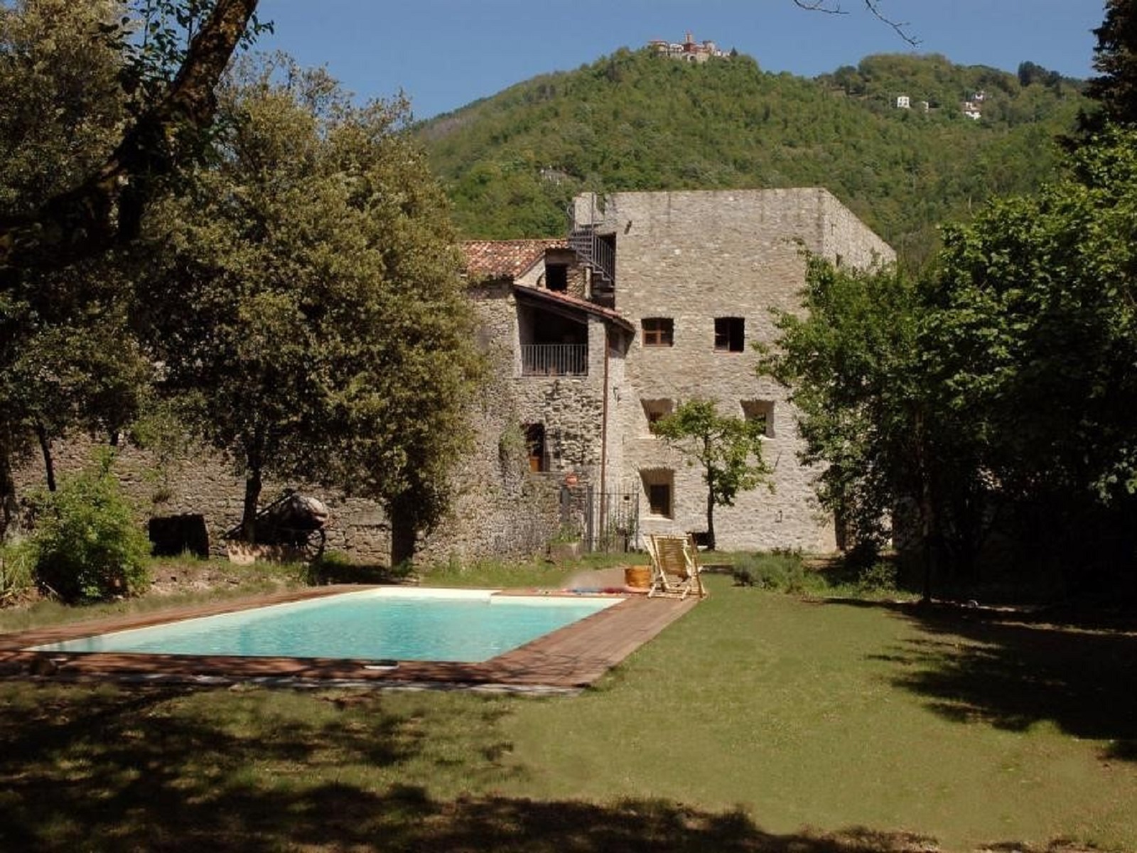 Le complexe architectural de Castel del Piano