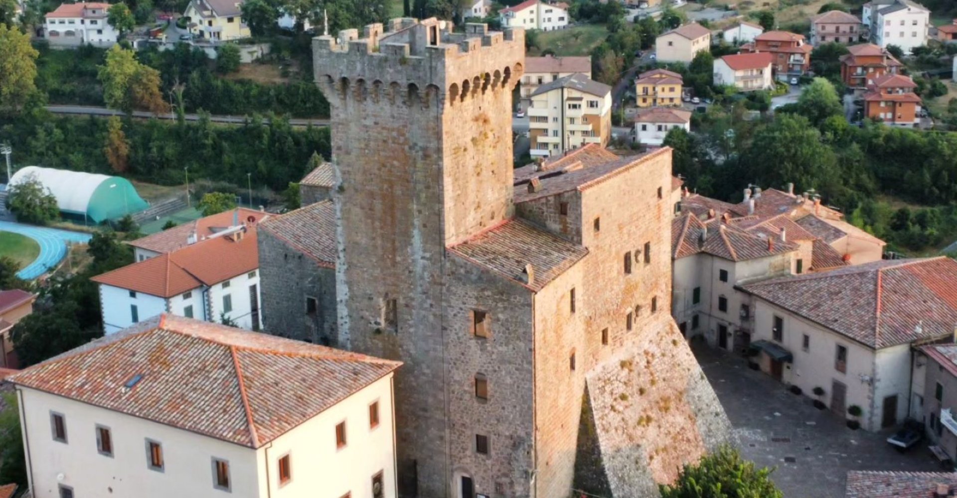 Castello Aldobradesco di Arcidosso Castello Aldobradesco di Arcidosso