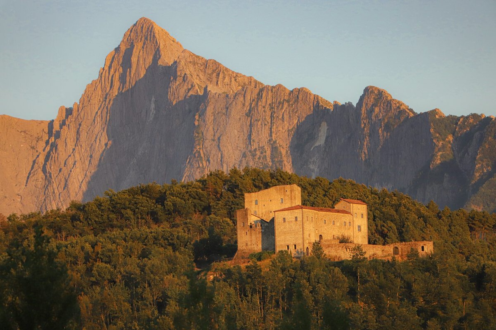 E-bike tour ai castelli lunigianesi