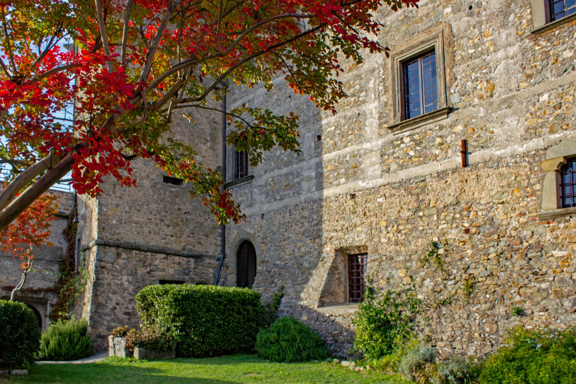 Jardin du Château Malaspina di Monti