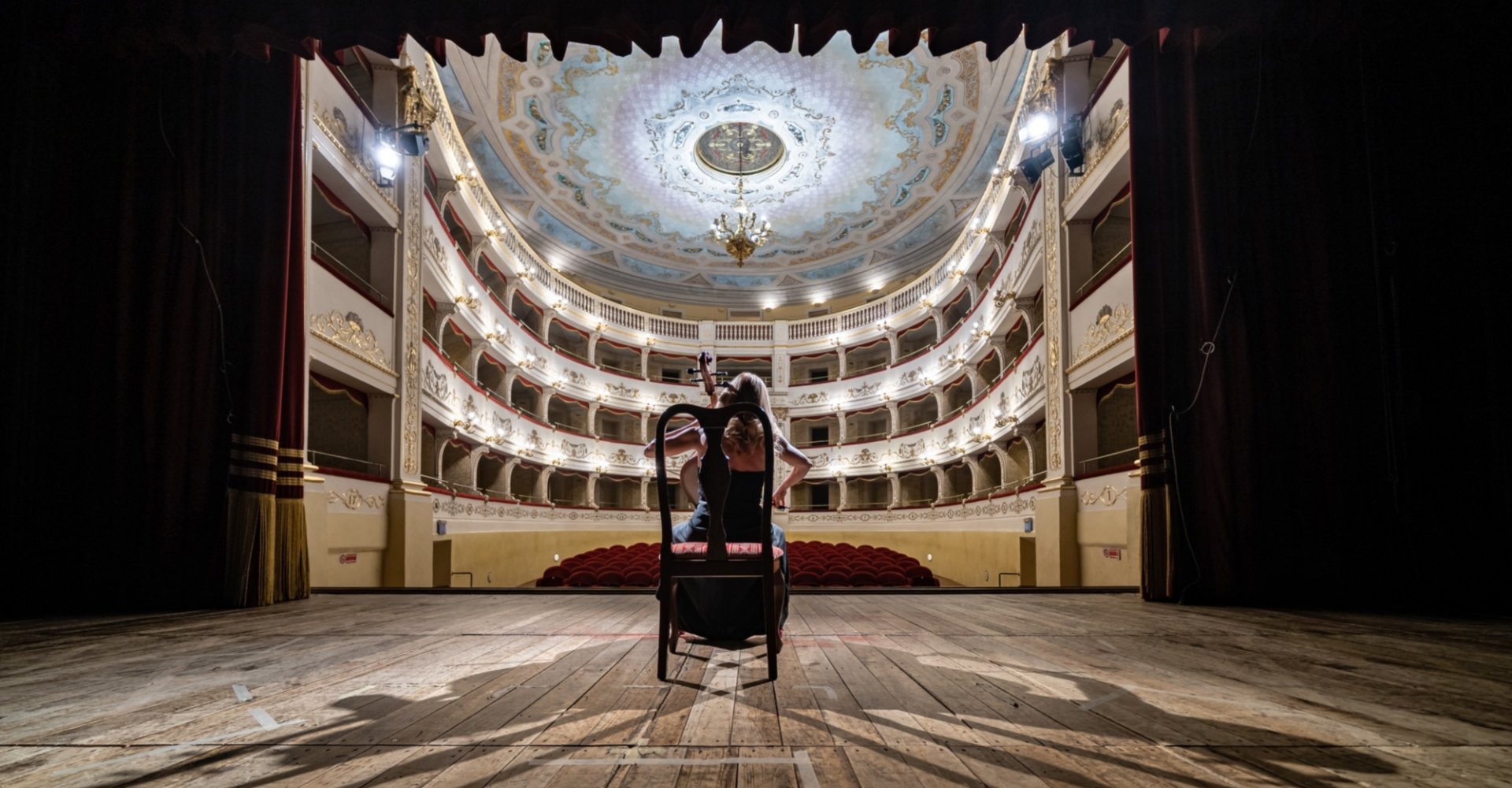 teatro Alfieri Castelnuovo Garfagnana teatro Alfieri Castelnuovo Garfagnana