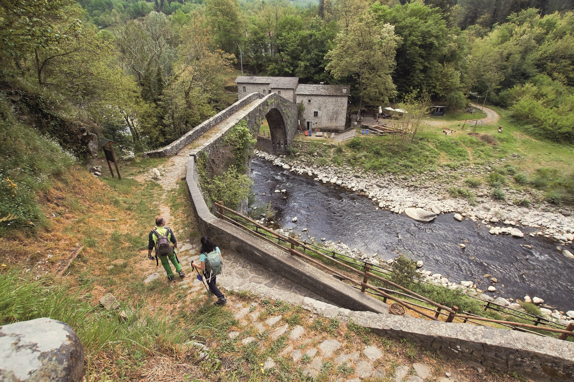 Puente de Castruccio en Piteglio