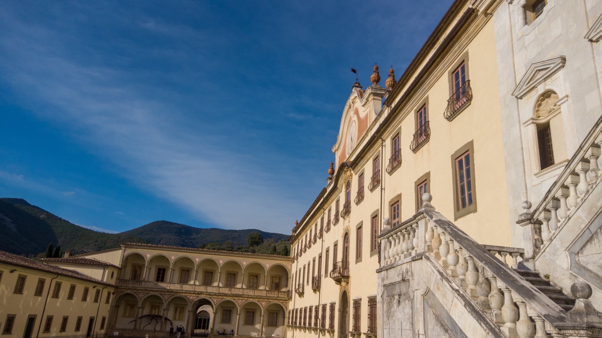 Certosa monumentale di calci