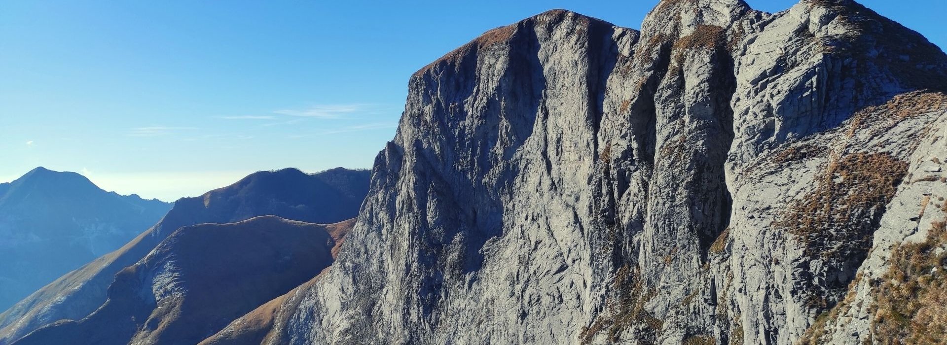 Un tour di tre giorni a piedi nelle Alpi Apuane