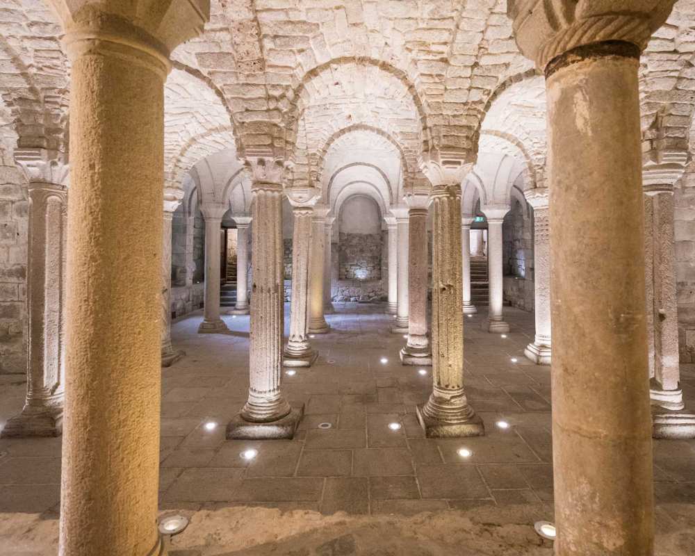 La cripta de Abadía San Salvatore