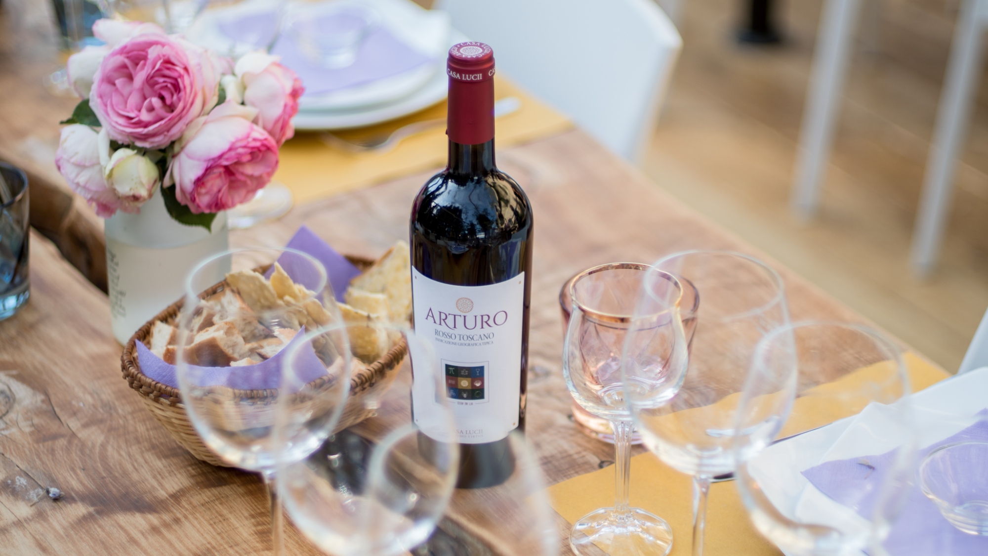 Discover Casa Lucii Estate: wine tour & tasting around San Gimignano