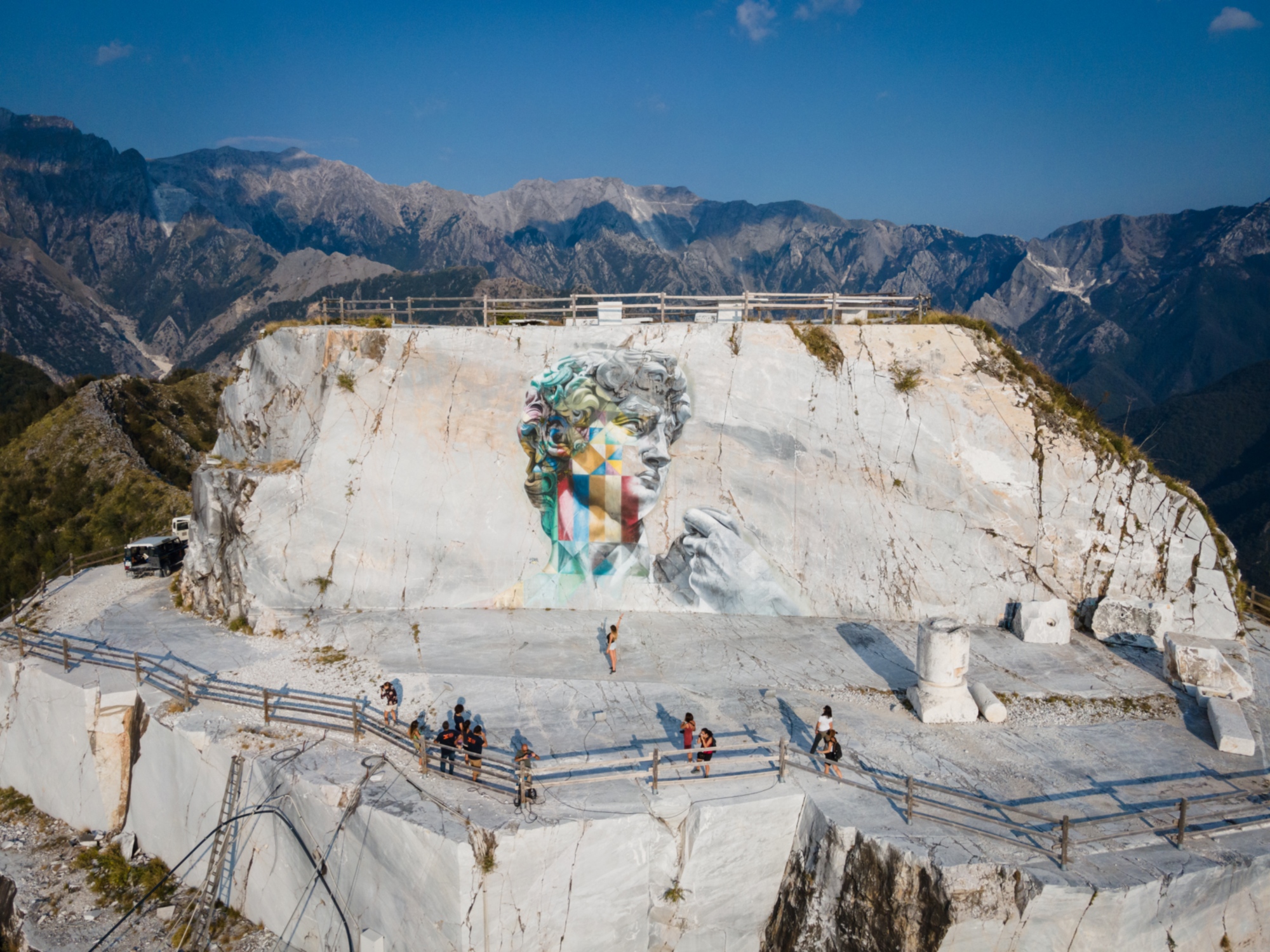 Mural by Eduardo Kobra